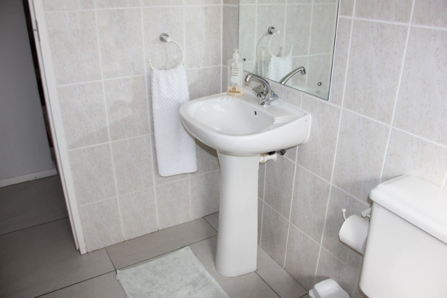 3 Bedroom Property for Sale in Bizweni Western Cape